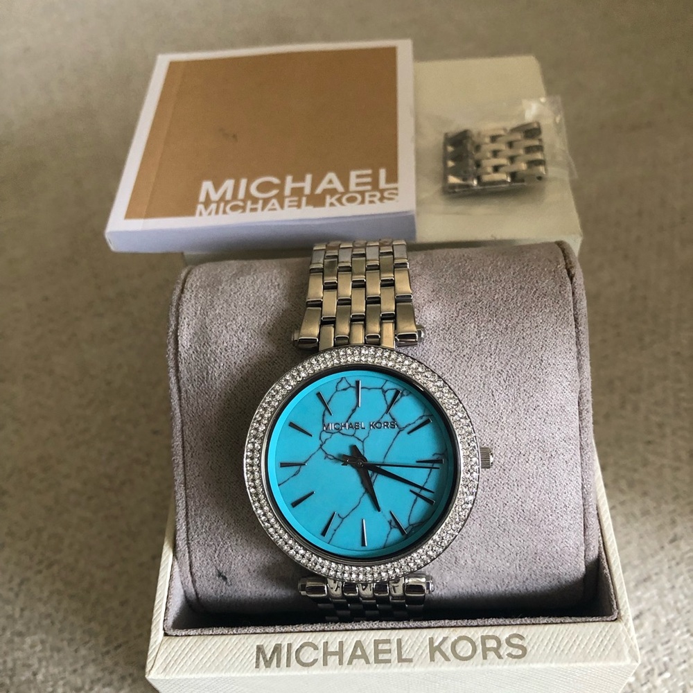 Michael kors women watch